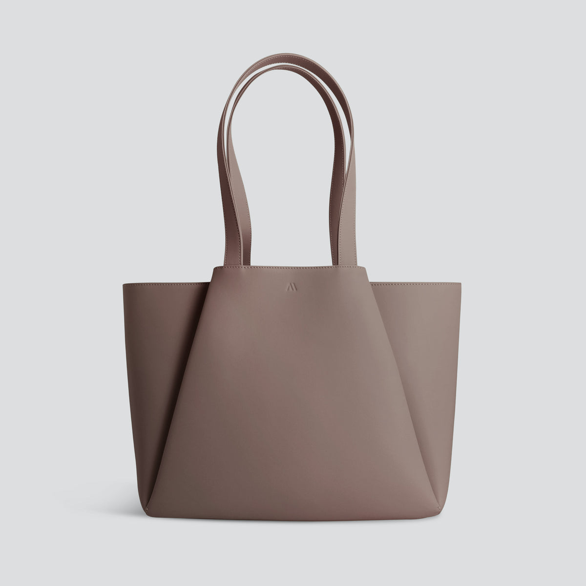 トートバッグ TOP of Pyramid Cognac Midi Pyramid leather workbag – KAAI