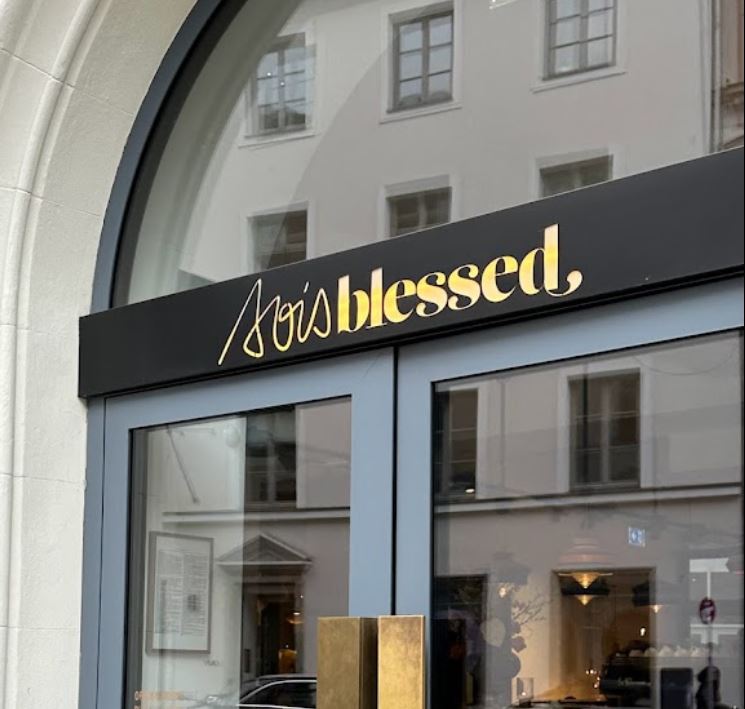 Munich - Sois Blessed