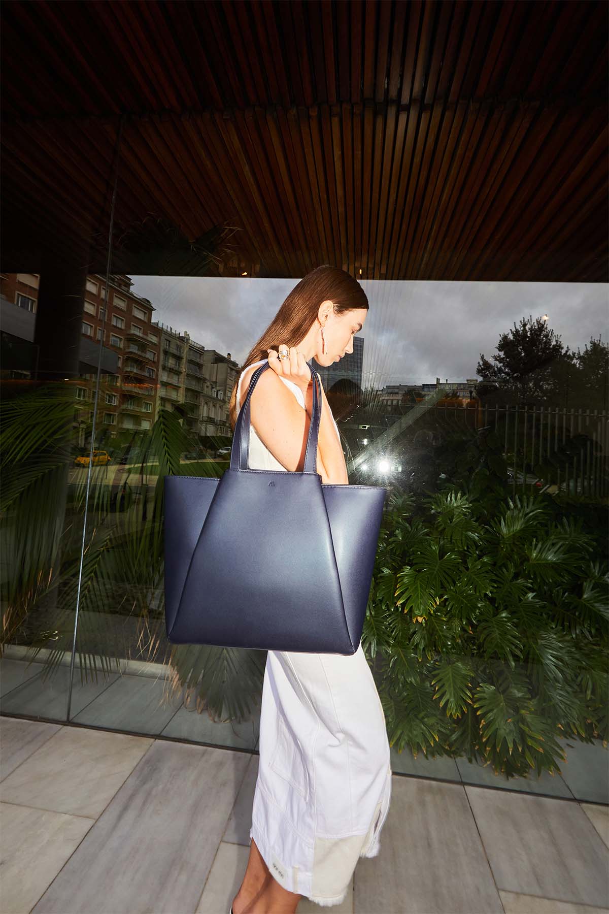 Pyramid - night blue – KAAI