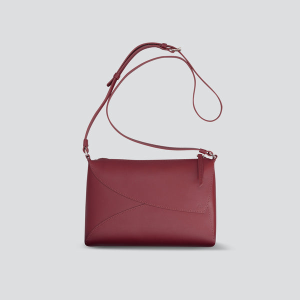Rebel Clutch - soft touch dahlia red